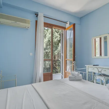 Giorgio Studios-apartments 1 Konukevi Nikiana
