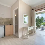 Casa de hóspedes Giorgio Studios-apartments 1