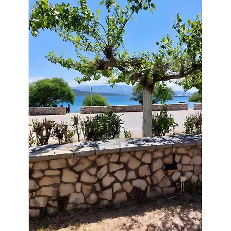 Giorgio Studios-apartments 1 Guest house Nikiana