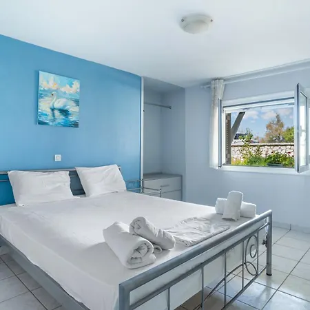 Giorgio Studios-apartments 1 Никиана