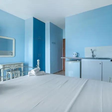 Giorgio Studios-apartments 1 Гостевой дом Никиана