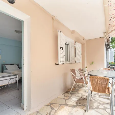 Giorgio Studios-apartments 1 Гостевой дом 3*